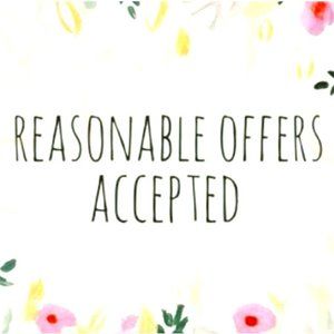 Shipping discount and 15% off on bundles